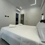 Maison Miry Lägenhet *